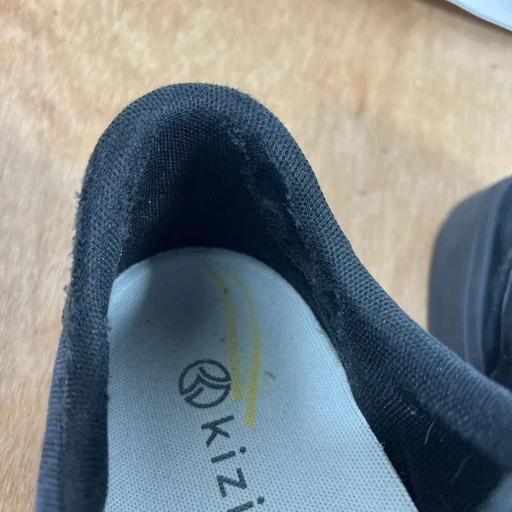 Kizik Prague Mens Size12 Canvas Handsfree Shoes Sneakers Black
